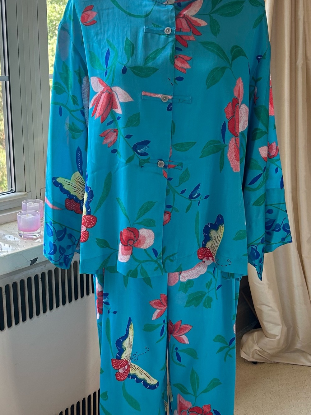 Natori Turquoise Floral & Butterfly Satin Pajama Set